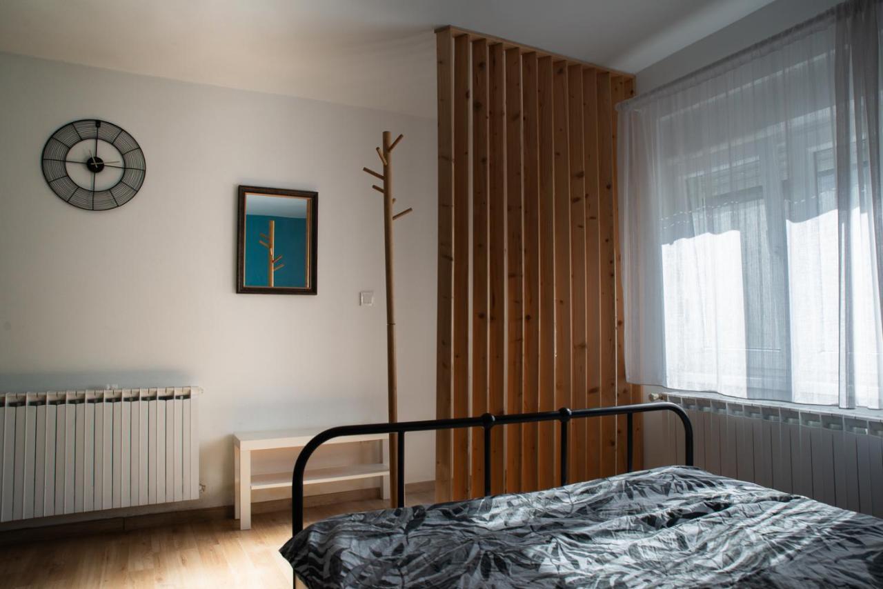 Cozy In A Peaceful Street Apartment Zagreb