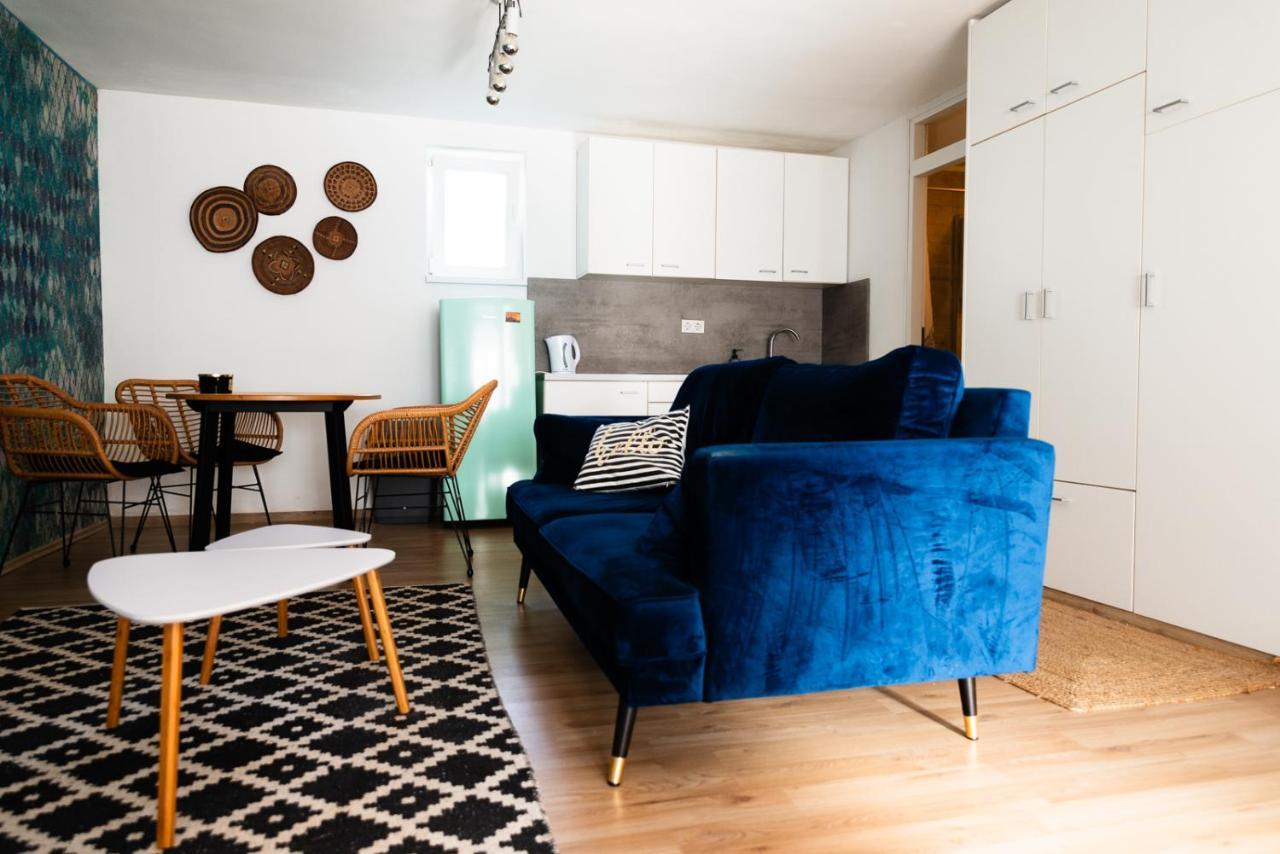 Cozy In A Peaceful Street Apartment Zagreb